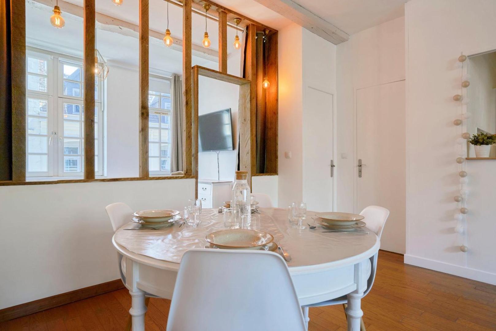 Appartement Charming 2 Bedroom With Terrace *