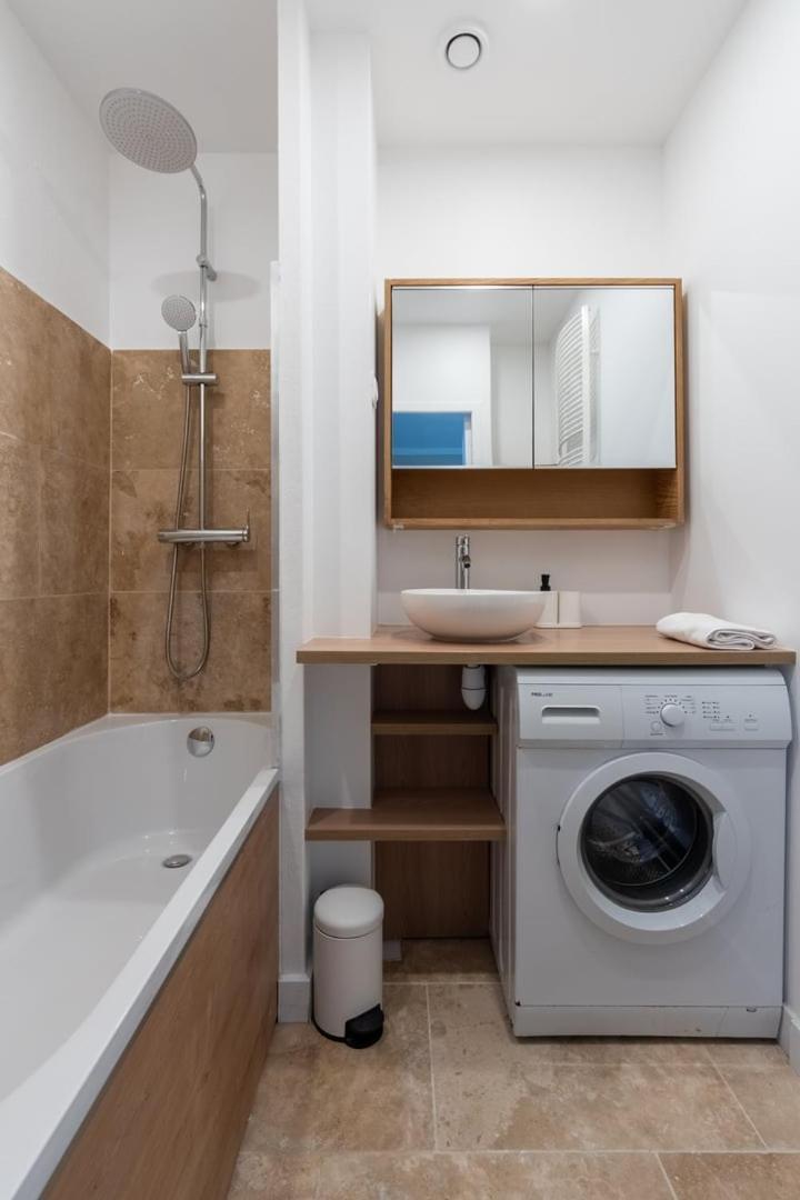 Charming 2 Bedroom With Terrace Appartement *